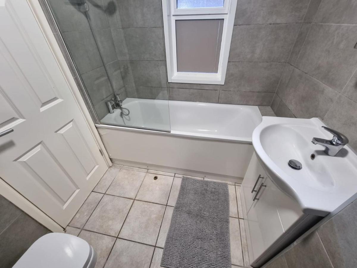 2 Bedroom Apartment In Kentish Town London Kültér fotó